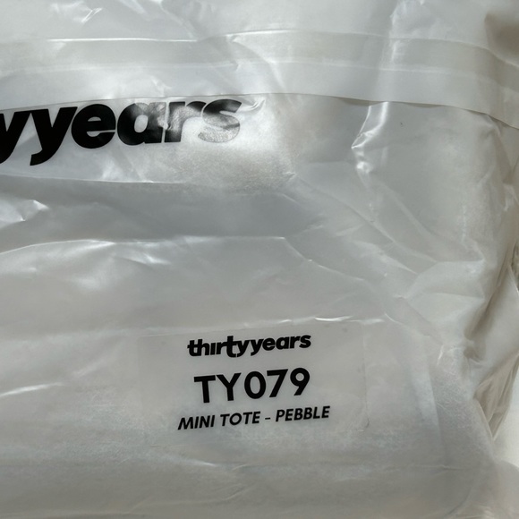 Thirty Years The Mini Drift Tote in Pebble - Picture 4 of 4